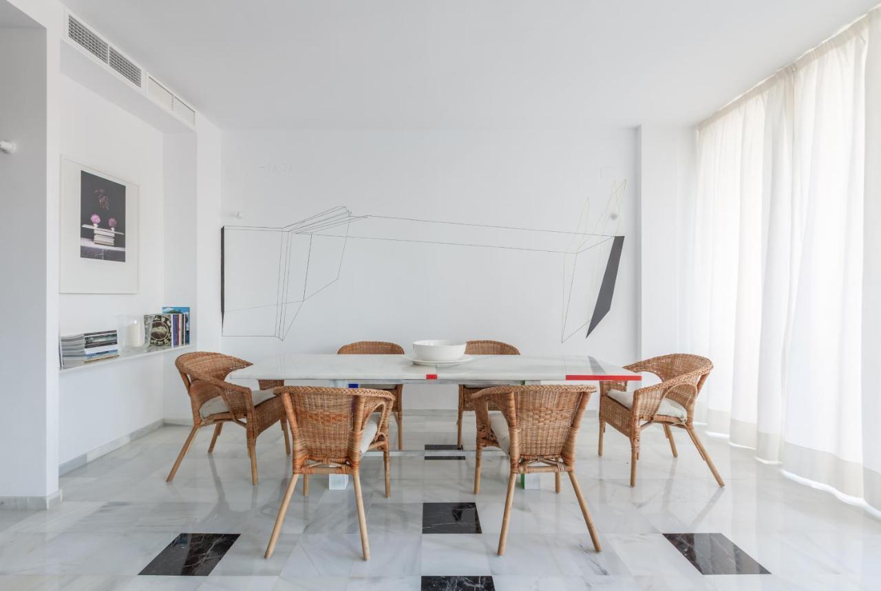Apartamento Deluxe Calle Imagen Севиля Екстериор снимка