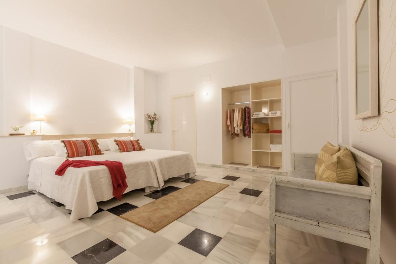 Apartamento Deluxe Calle Imagen Севиля Екстериор снимка